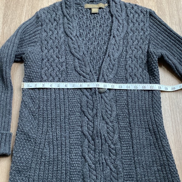 Vintage Ireland 100% merino wool cable cardigan - Picture 5 of 11